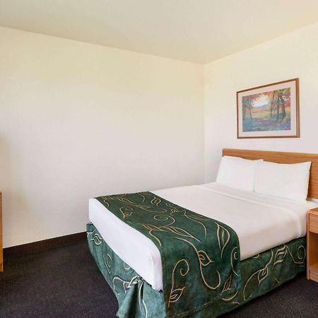 Travelodge By Wyndham Sharon Springs 外观 照片